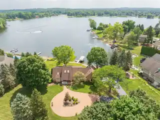 Stunning Lakefront Home on All-Sports Waumegah Lake