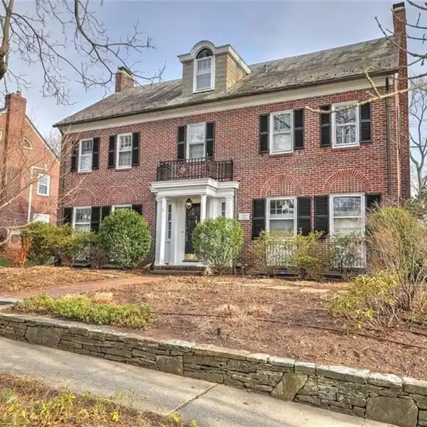 ROBERT W. PATTERSON HOUSE