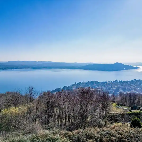 FOUR BEDROOM HILLTOP VILLA