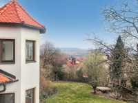 IMPRESSIVE PROPERTY WITH BREATHTAKING VIEWS