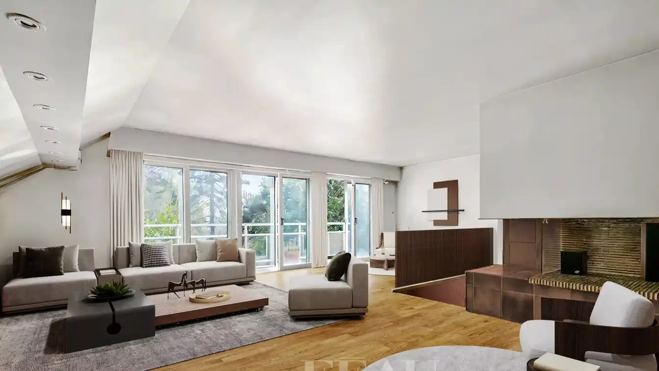 Spacious Light-filled Mill House