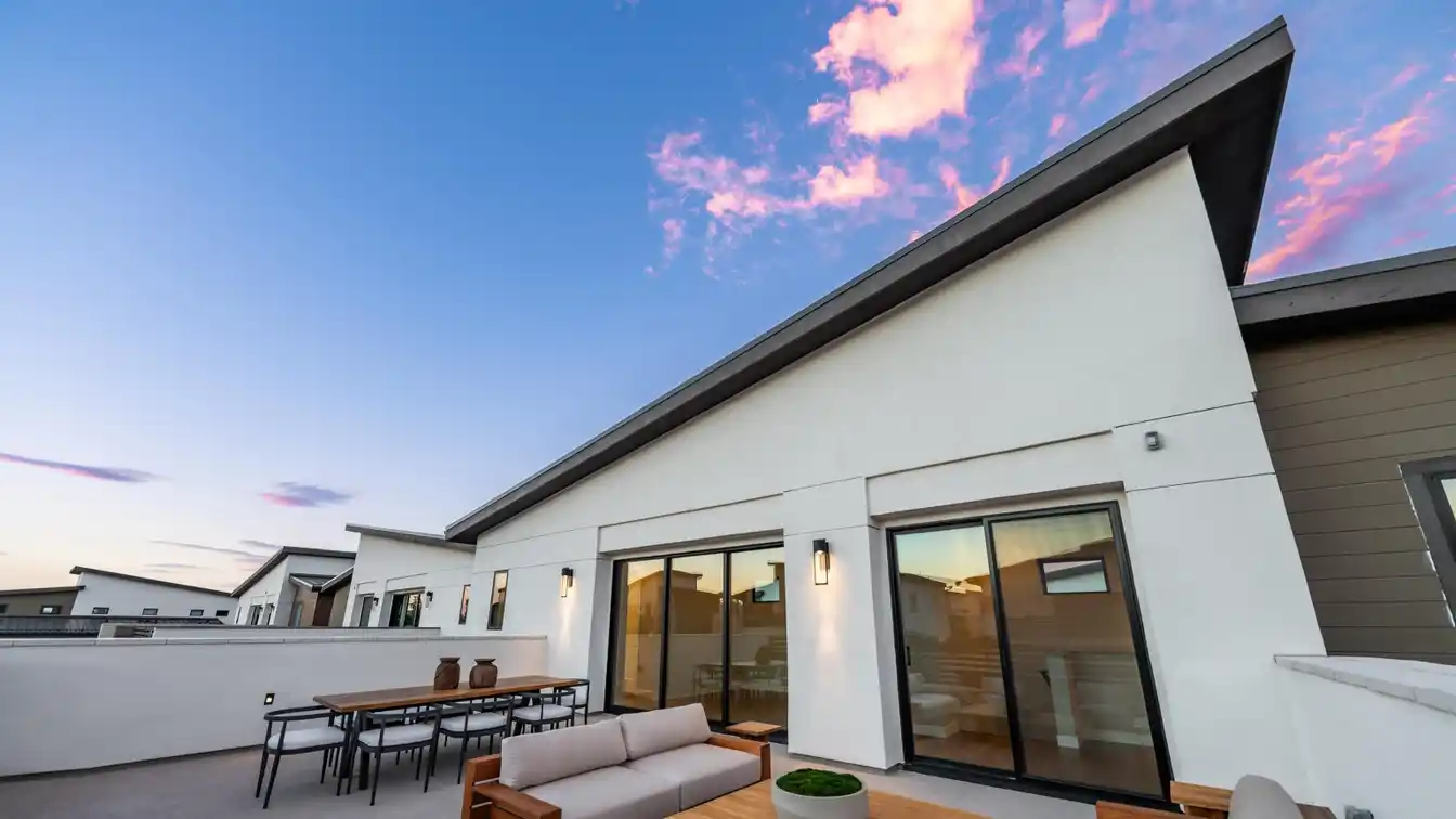 Expansive Penthouse Villa