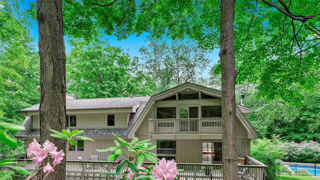 Nearly 18-acre Serene Sanctuary