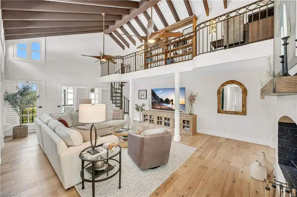 Large Condo in the Exclusive Renaissance Community