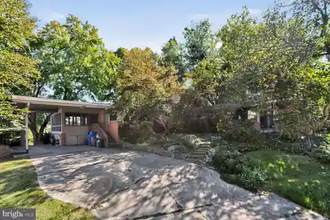Mid-Century Elegance with Garden Pond Retreat