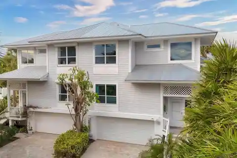 Rarely Available Kentia Townhouse