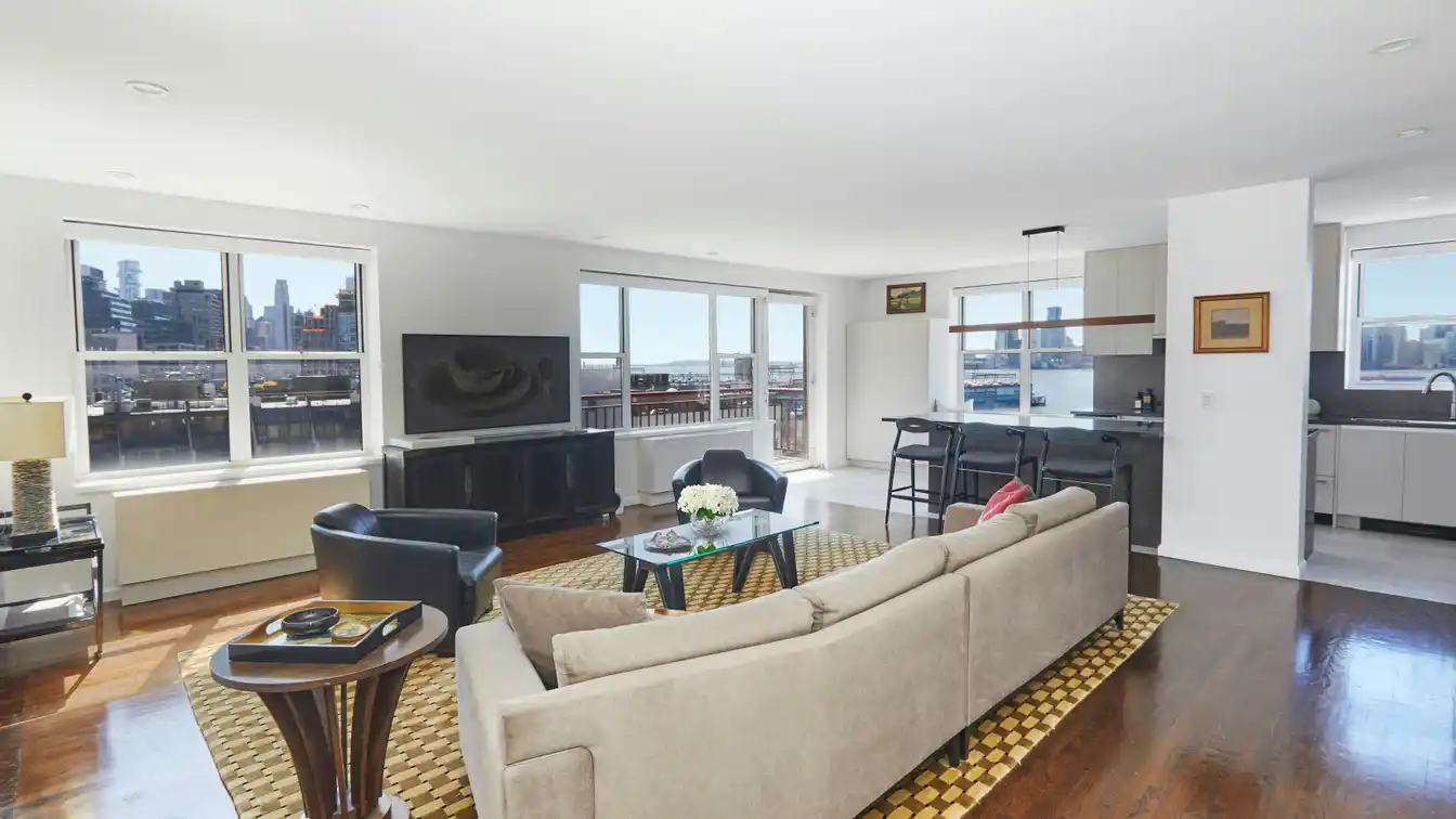 Magical Full-floor Condominium