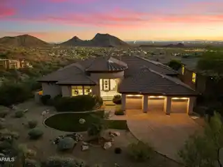 Stunning Home Featuring Panoramic Mountain Views