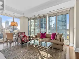 Stunning and Spacious Residence in the Legendary Four Seasons Private Residences