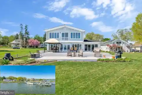 Dual Homes with Stunning South River Views