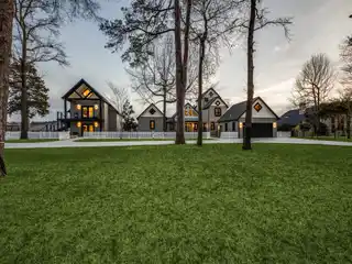Beautifully Updated Multi-generational Property