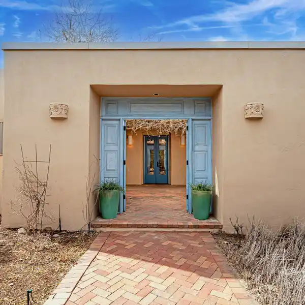 A 2.5-ACRE SLICE OF PARADISE