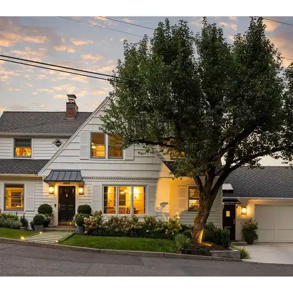 METICULOUSLY RESTORED 1939 TRADITIONAL IN KINGS HEIGHTS