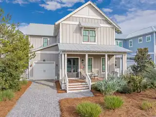 Coastal Living in Lakeside at Blue Mountain Beach