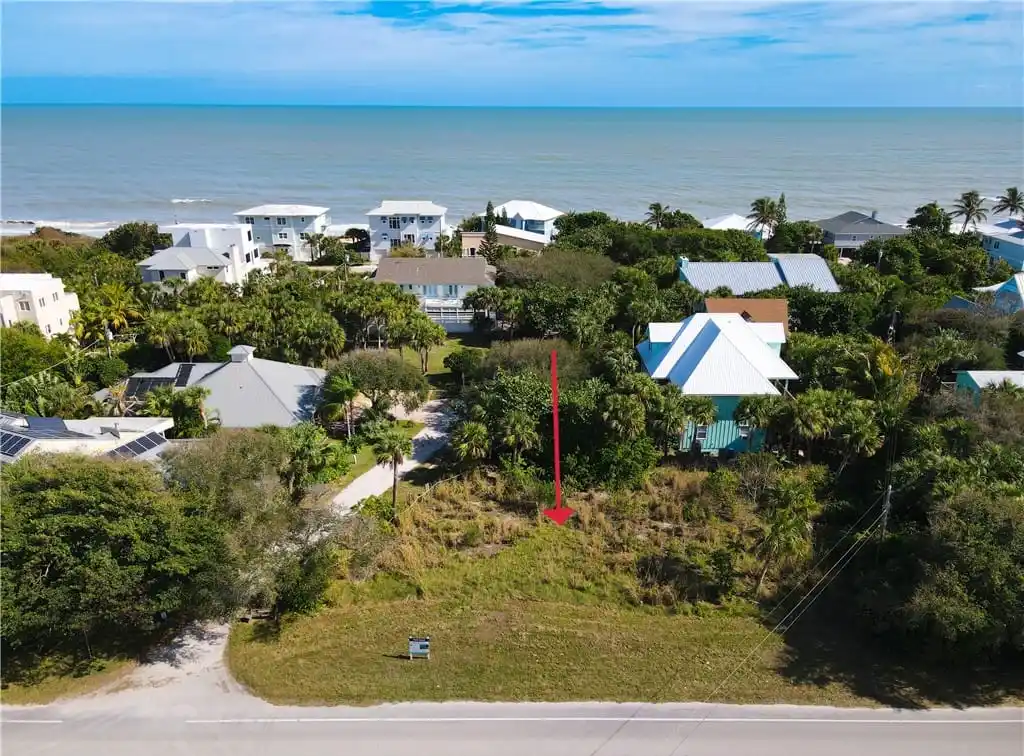 Corner Lot in the Exclusive Summerplace Area