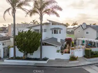 Spacious Home in Coveted Newport Shores