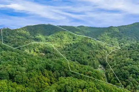 200-acre Secluded Mountain Estate