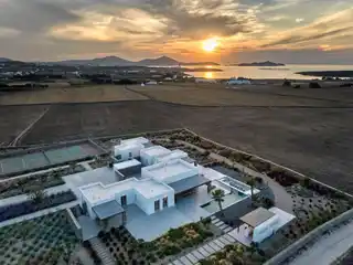 Sea View Villa with Tennis Court