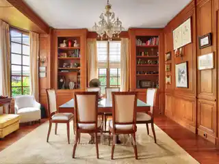 Classic Living with Conservatory & Wine Cellar
