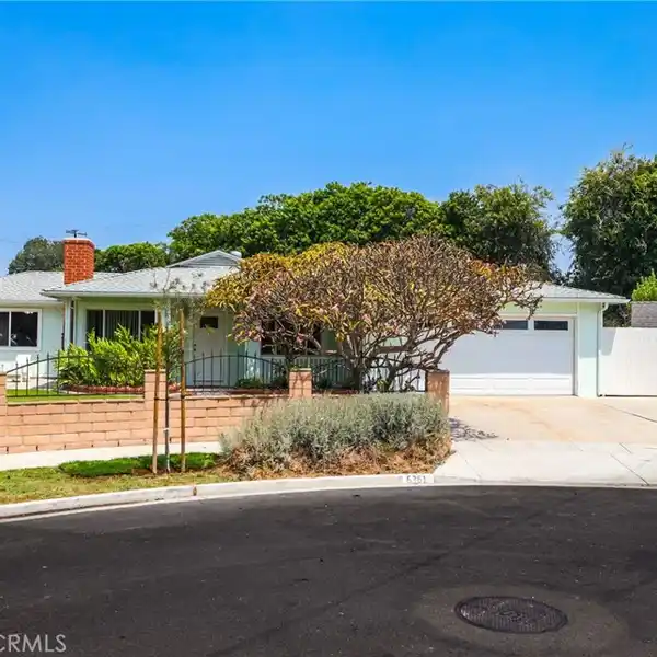 FAMILY-FRIENDLY HOME WITH COVERED PATIO
