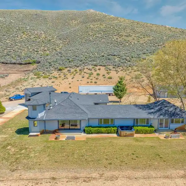 PEACEFUL 2.5-ACRE PROPERTY ABOVE WASHOE VALLEY STATE PARK