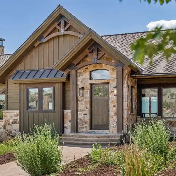 PRISTINE EXECUTIVE RETREAT