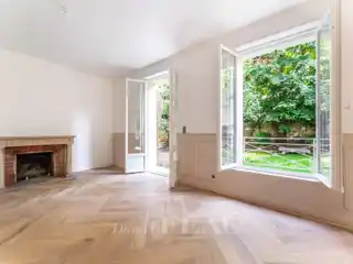 Entirely Renovated Private Mansion