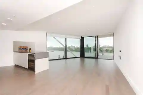 Two Bedroom Apartment in Sought-After Riverlight