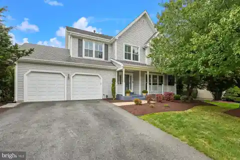 Beautifully Updated Home in Sought-After Stonebridge