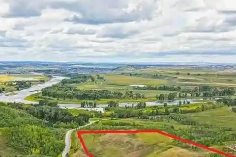 Over Nine Acres with River and Mountain Views