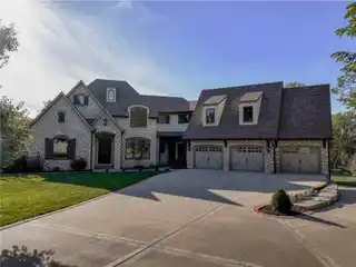 Impressive Residence in Desirable Strawberry Hill