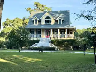 Pondfront Paradise Minutes from Edisto Beach