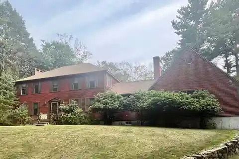 Green Street Gem with Exceptional Potential