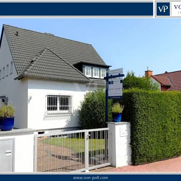 DETACHED SINGLE-FAMILY HOUSE IN A PRIME RESIDENTIAL AREA NEAR TANNENWALD