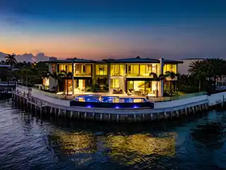 Immaculate New Orchid Point Intracoastal Estate