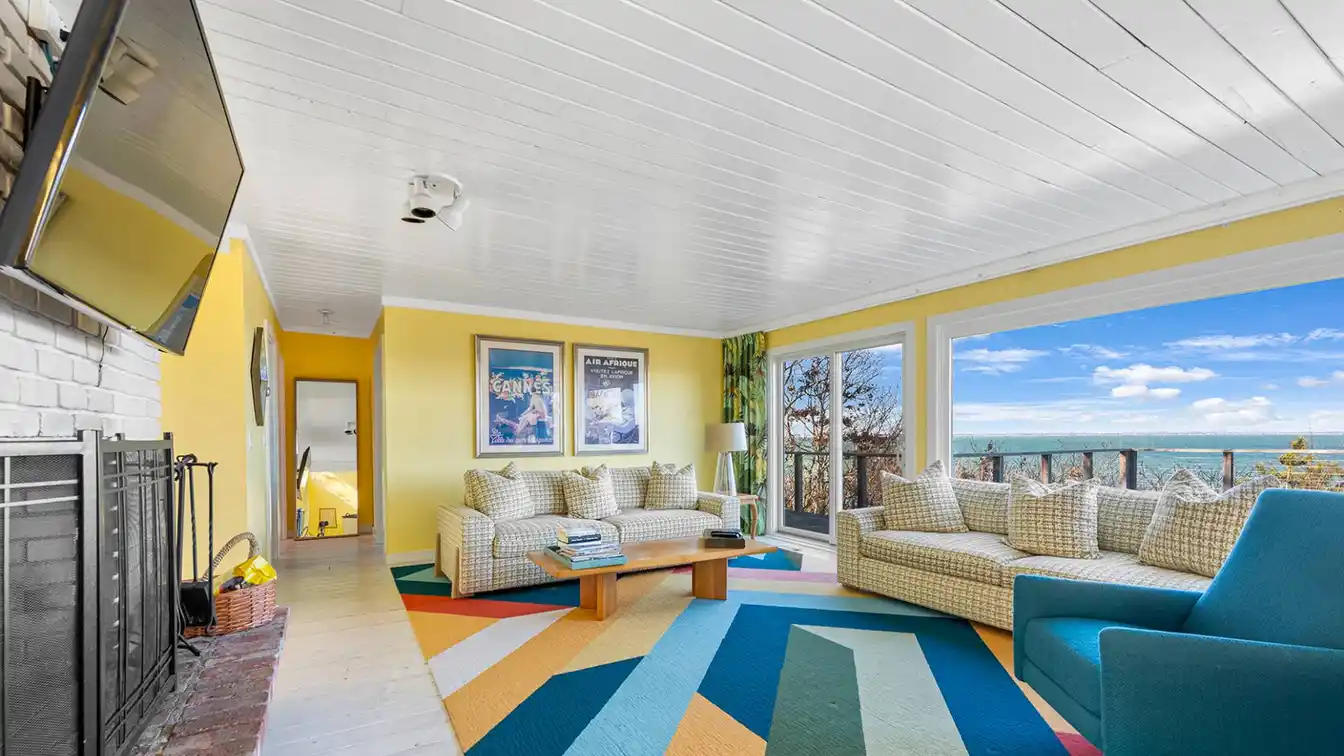Rent the Ultimate Waterfront Getaway