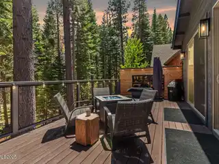 Modern Mountain Luxury with Stunning Forest Views