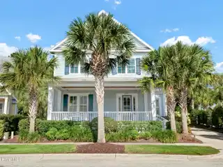 Timeless Beauty in Walkable Community
