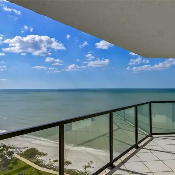 CORNER HOME WITH BREATHTAKING VIEWS IN MERIDIAN CLUB