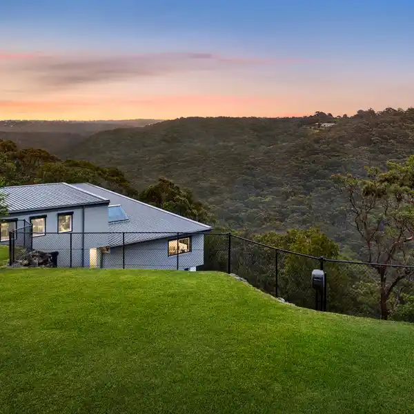 MASTER BUILT DESIGNER HOME