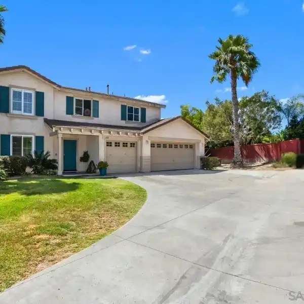 SPACIOUS LOT WITH ENDLESS POTENTIAL