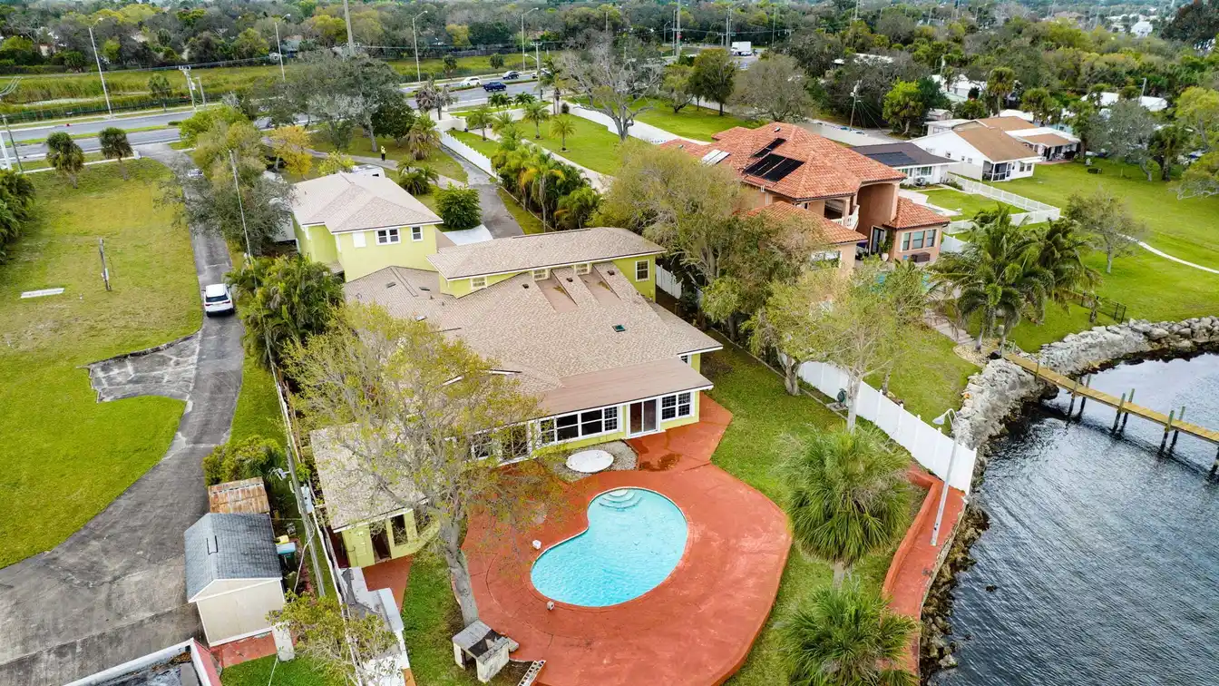 Extra-large Multi-generational Waterfront Home