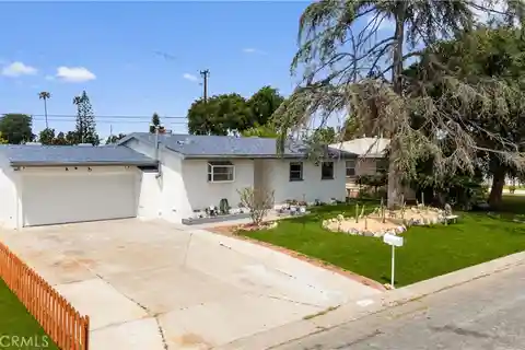 Beautiful Home in the Heart of Garden Grove