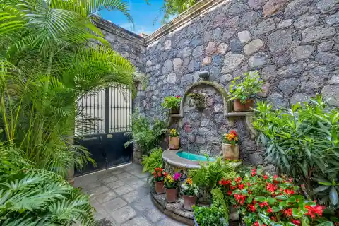 Casa Flora