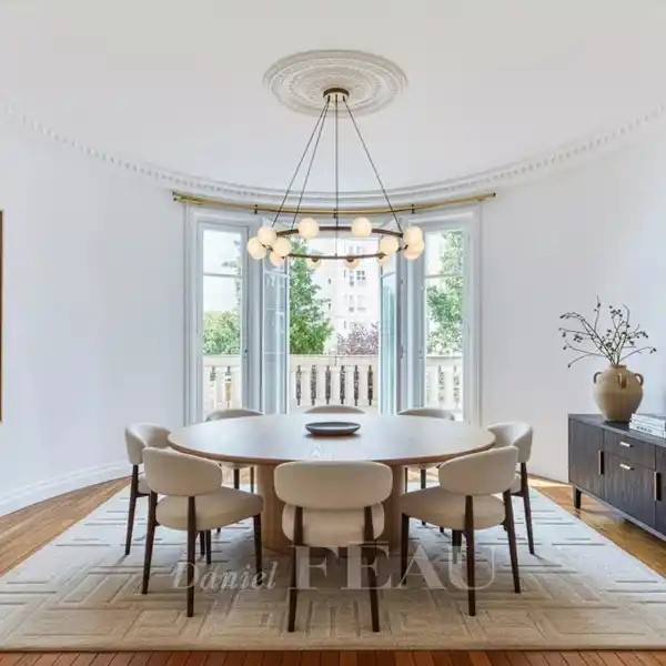 ELEGANT APARTMENT IN A PEACEFUL SETTING