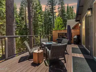 Modern Mountain Luxury with Stunning Forest Views