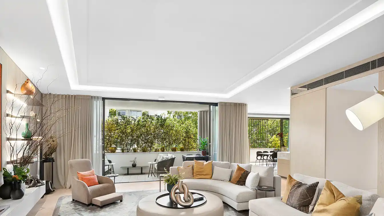 Luxurious Contemporary Single-level Residence in Heart of Double Bay