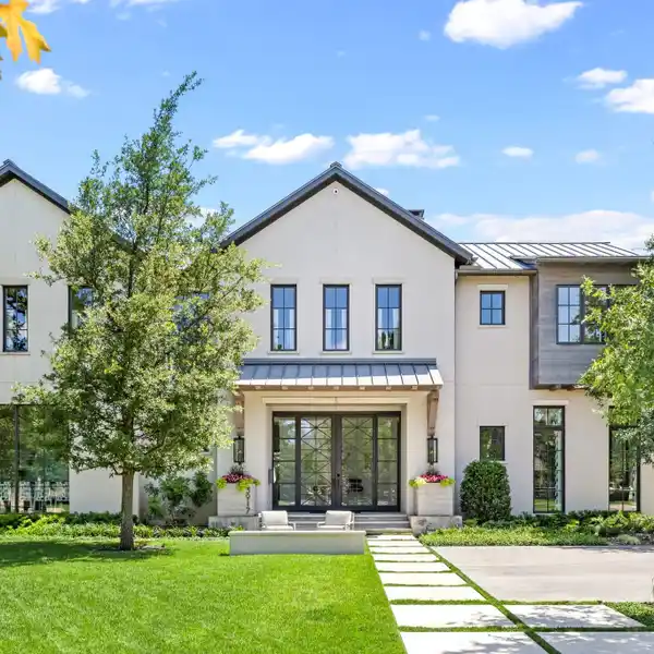 TIMELESS UNIVERSITY PARK LUXURY ESTATE