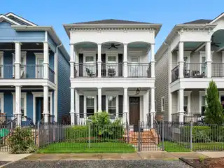 Style and Functionality in an Historic Neighborhood