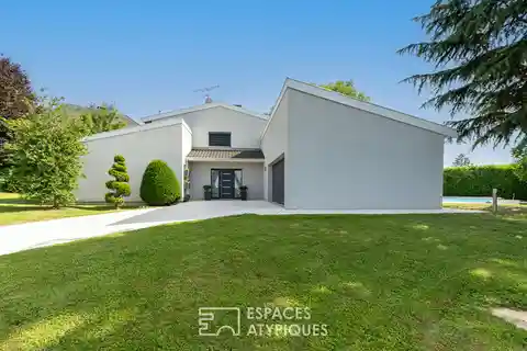 Architect-designed Retreat on 18 Acres with Pool